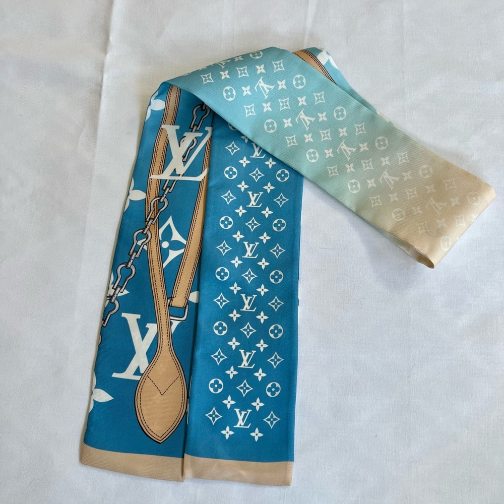 Louis Vuitton Silk Monogram Gradient Bandeau Blue - image 5